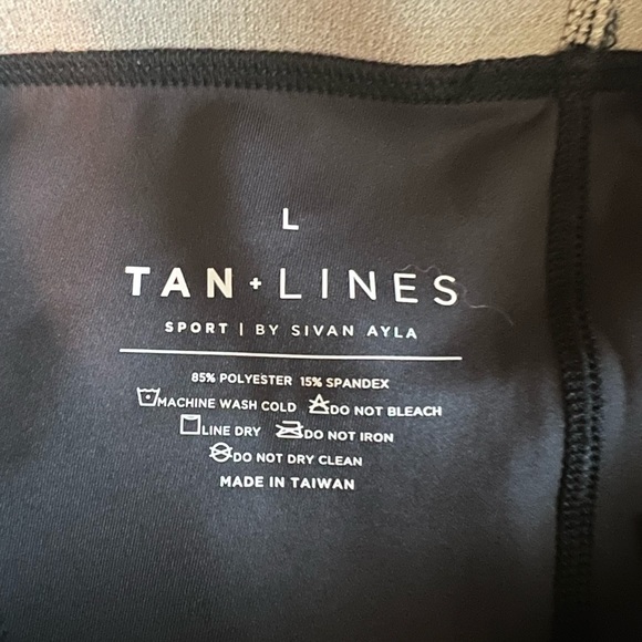 Tan + Lines Black Leggings - Picture 3 of 4